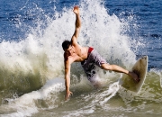 开云官网-极速与烈焰，F1收官战与NBA焦点对决的胜利哲学