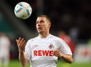 开云棋牌官方-阿尔瓦雷斯点燃王子公园，法国新星横扫巴萨书写传奇之夜