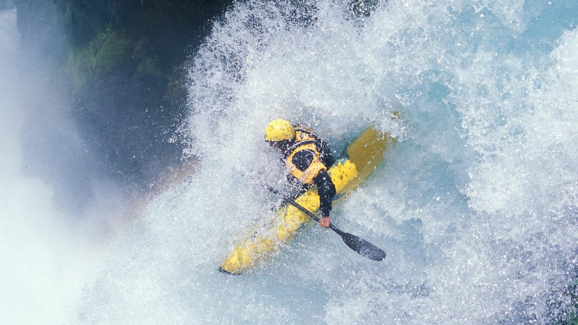 浓眉爆发撕裂防线，绿军节奏大师降伏老鹰