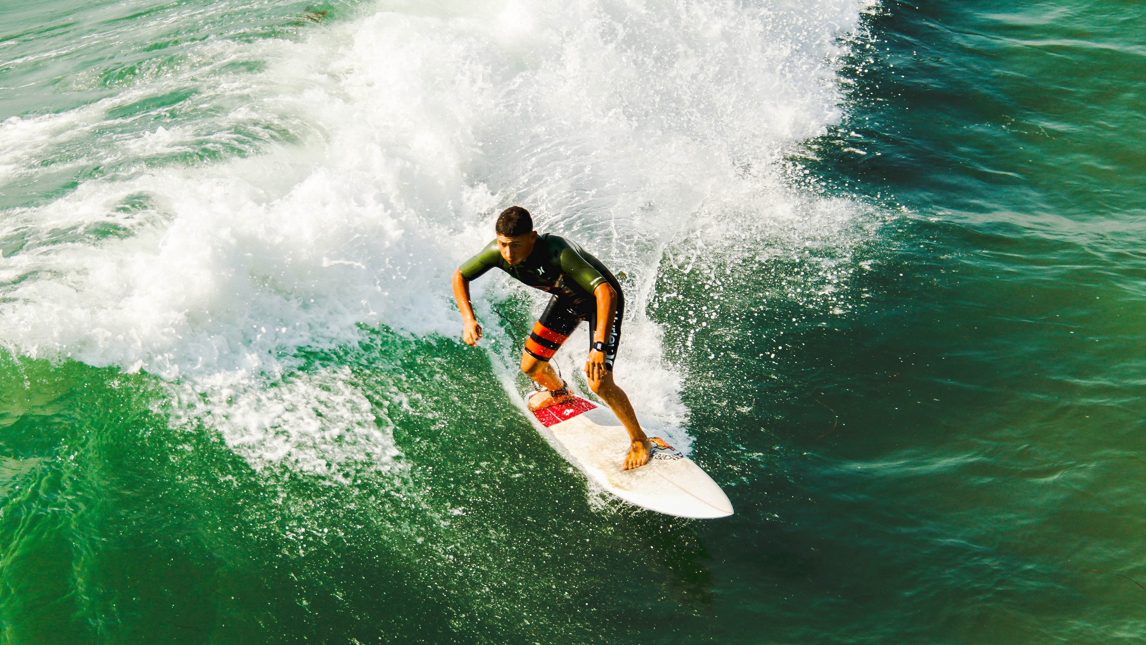 冰与火的对决，热火如何以铁血防守封锁奇才的季后赛之路